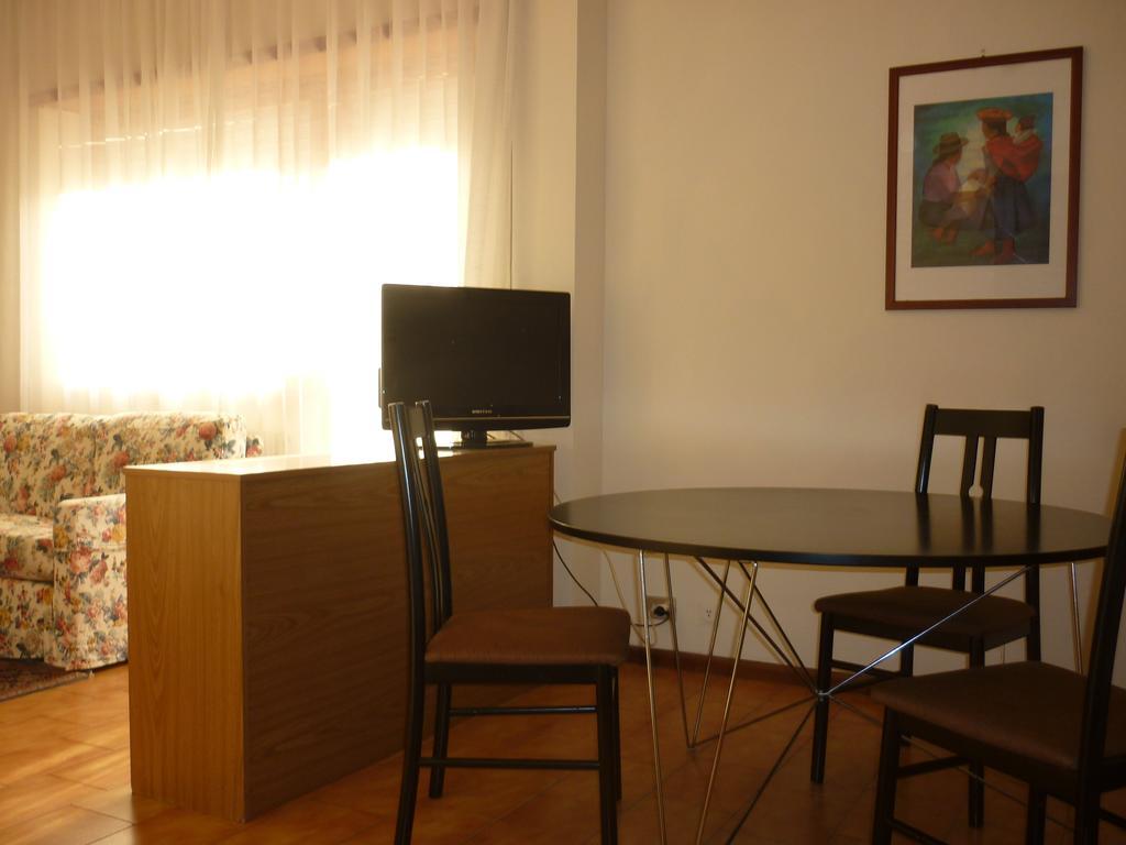 Eur Nir Residence Rome Bilik gambar